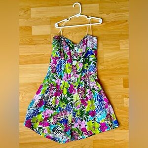 Strapless, floral print, romper.